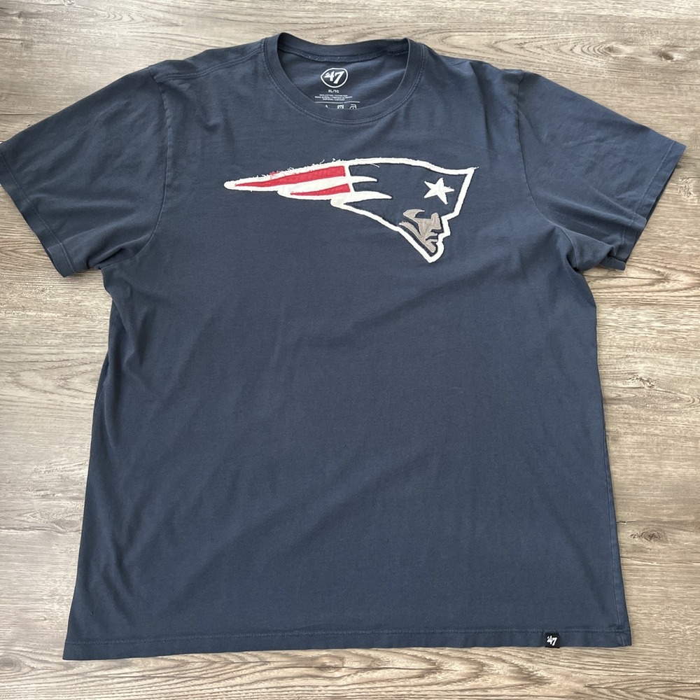 47 Brand New England Patriots Graphic T-Shirt Mens XL Navy Blue NFL
